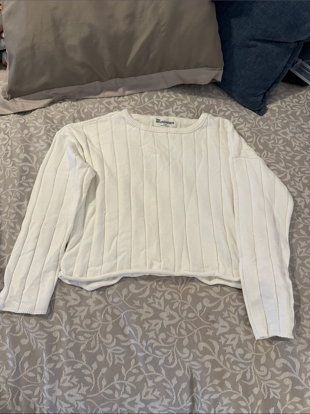 No Boundaries Cream Ribbed Crewneck Sweatshirt Cropped.